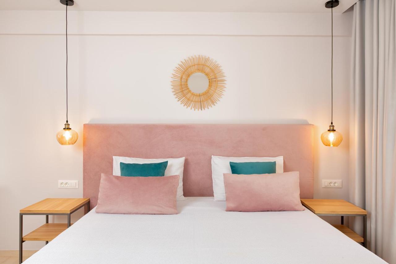 Korina Apart Hotel Kávos Eksteriør billede