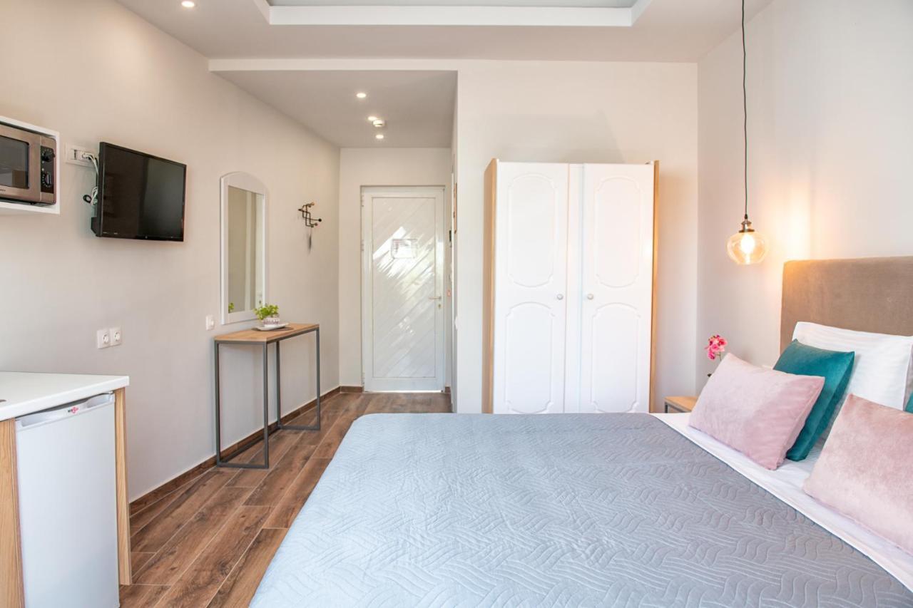 Korina Apart Hotel Kávos Eksteriør billede