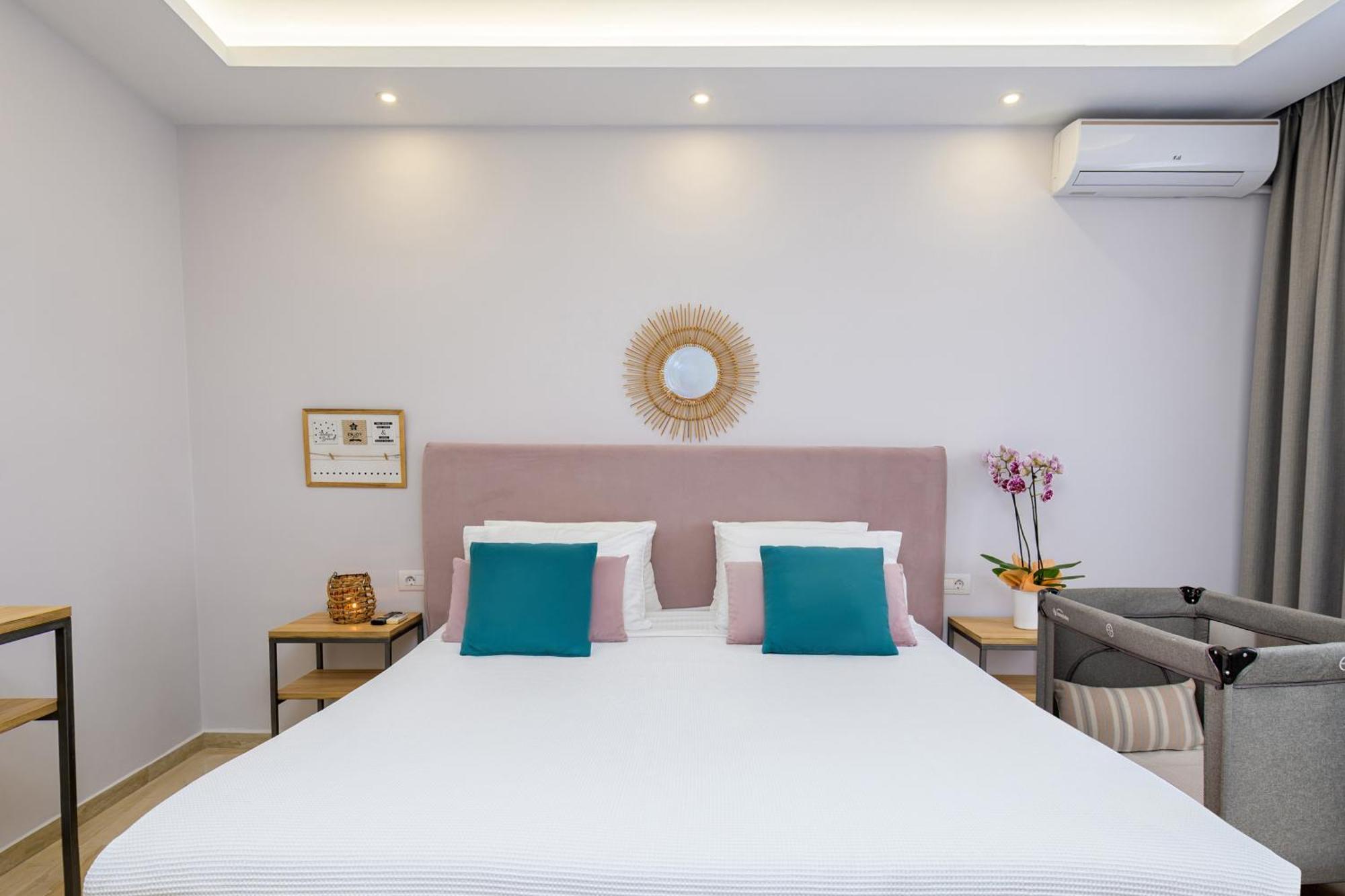 Korina Apart Hotel Kávos Eksteriør billede