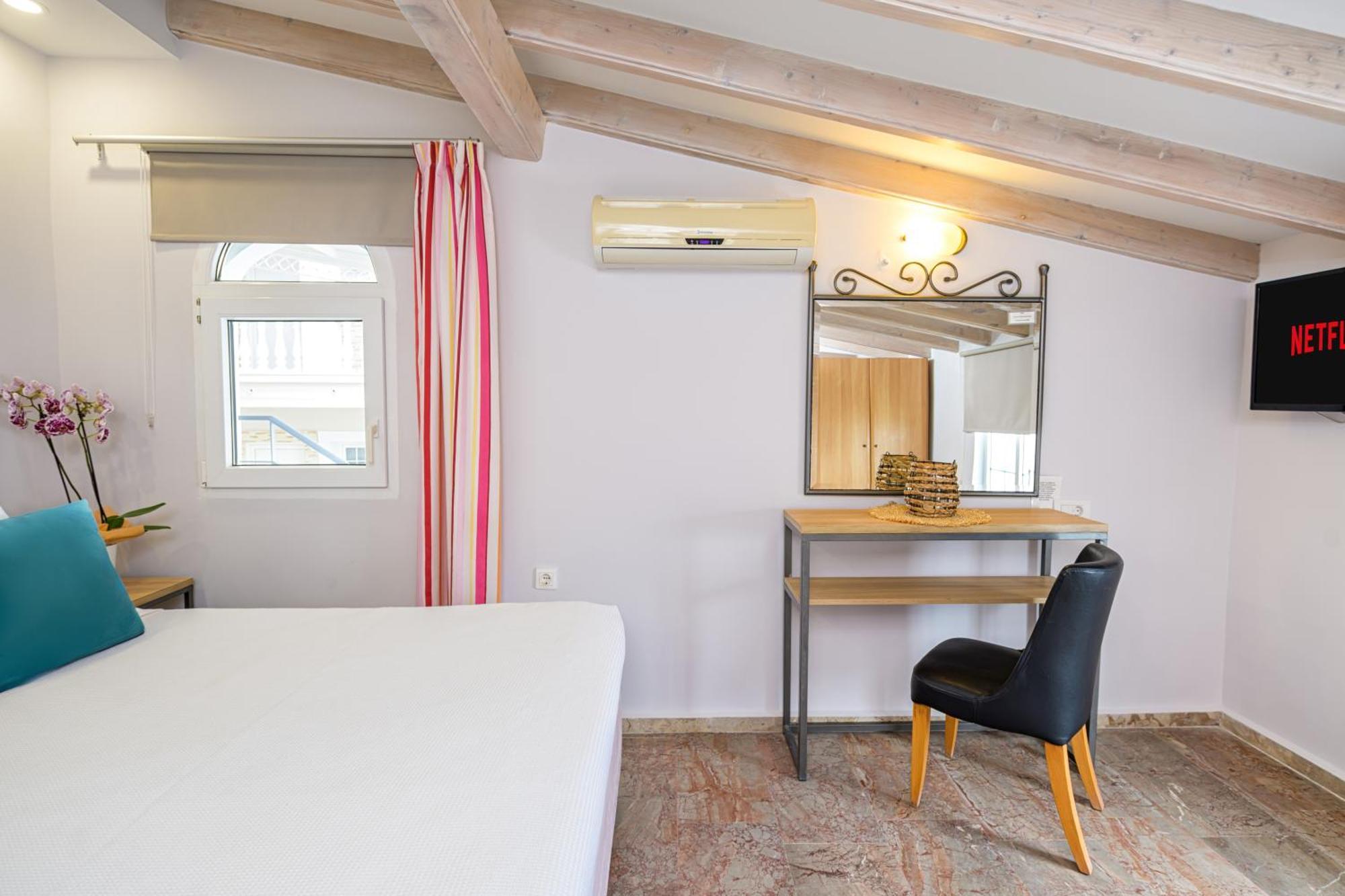 Korina Apart Hotel Kávos Eksteriør billede